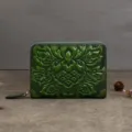 Retro leather accordion card holder and coin purse with multi slots and zipper closure. - Green