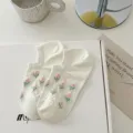 Women summer low-cut invisible socks with cute floral pattern, non-slip short socks. - One Size / Pink Tulip