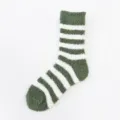 Groen-witte gestreepte koraalfleece middelhoge sokken voor dames gezellig warm pluche - Eén maat / Donkergroen