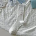 White ribbed crew socks featuring sweet pink bows, cute Lolita style cotton hosiery for daily wear. - One Size / am2524 Button White