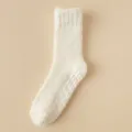 Calze antiscivolo accoglienti e morbide in pile bianco per la casa, calde calze invernali. - Taglia unica / Bianco