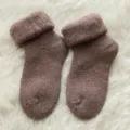 Dikke thermische wollen winter sokken voor dames, gezellige fleece gevoerde sneeuwsokken. - Eén maat / Donkerrood