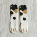 Calzini soffici con zampa di gatto in pile di corallo, caldi e spessi per dormire in inverno. - Taglia unica / Pile corallo a pelo lungo in nero maculato e bianco