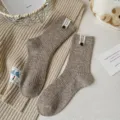 Thickened flecked yarn vintage mid-tube wool socks for women, cozy winter warm brown knit hosiery. - tz Light Coffee