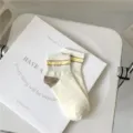 Women's short striped boat socks, Japanese style casual low-cut cute socks in beige. - One Size / Striped Cuff Style