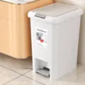 Plastic step trash can with dual open lid design 20l capacity home kitchen bathroom use - Step-on and Press / 20L