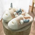Leuke rendier pluche huisschoenen voor dames en heren, warme comfortabele winterpantoffels. - 38-39 / Cartoon Rendier / Beige