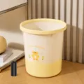 Cute plastic trash can with press ring, cartoon chick pattern, home office waste basket. - Chicken / 1 Pack with 100 Trash Bags / Yellow