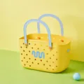 Panier de douche en plastique jaune citron avec poignées bleues, sac de bain portable. - Panier de Bain / Jaune Citron