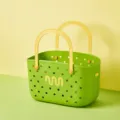Panier de douche en plastique vert avec poignées jaunes, sac de rangement pour dortoir. - Panier de Bain / Vert pin