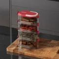 Scatola per spezie impilabile a 4 strati con coperchio rosso moderno e contenitori trasparenti. - 4 Strati Sigillato A Prova di Umidità / rosso fagiolo