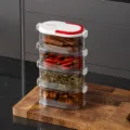 Contenitore per spezie impilabile a 4 strati portaspezie trasparente per cucina e casa. - 4 Strati Sigillato A Prova di Umidità / Bianco Albicocca
