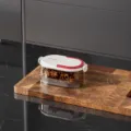 Scatola di immagazzinaggio di spezie in plastica trasparente con coperchio per erbe da cucina. - 1 Strato Sigillato A Prova di Umidità / Bianco Albicocca