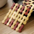 Wooden heat resistant mat for hot pots and bowls, square 14x14.5cm table placemat. - Square (15x14cm) / 1 Piece/Pack