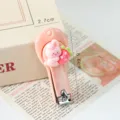 Süßer Cartoon Kaninchen Erdbeere Nagelknipser tragbarer klappbarer Nagelknacker für Reise - Rosa Erdbeere Ganzkörper Hase