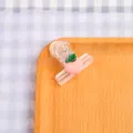 Clip di plastica trasparente carina con design di pesca, ideale per organizzare documenti. - Pesca