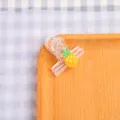 Transparenter, niedlicher Plastikclip mit gelbem Ananas-Design fuer Snacks und Buero. - Ananas
