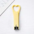 Tagliaunghie giallo a forma di cuore, pratico strumento per manicure portatile per donne e ragazze. - Confezione sfusa / Giallo
