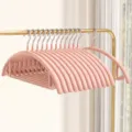 Roze spoorloze kledinghangers verdikt antislip schouderbescherming kledingrek variante - 10 stuks / Mousse Roze
