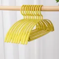 Appendiabiti senza tracce giallo stile semplice pezzo unico stendibiancheria antiscivolo - 1 pezzo / Giallo