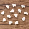 Perles coeur argentées métal alliage DIY bijoux breloques perles espacement 6x7mm - Argent Brillant