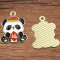 Niedlicher chinesischer Panda Emaillierter Legierungsanhänger Charm für DIY Schmuckherstellung. - Segens-Panda Anhänger (Nr. 23)