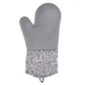 Grey silicone oven mitt with heat resistant anti slip texture and stylish animal print cuff. - Diamond Lattice Curved Cuff / 112g / Light Gray