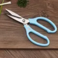 Forbici da cucina professionali multifunzione in acciaio con manico azzurro ergonomico. - Forbici con manico in plastica / Blu