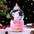 Rosa Weihnachtsschneekugel Musikbox Detail, süße Weihnachtsmann Figur und festlicher Sockel. - Groß 100 Schnee+Licht+Musik / Sitzender Alter Mann (2061)