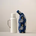 Custodia in tessuto ricamato per borraccia blu scuro floreale borsa portatile viaggio - Ortensia Blu Marino