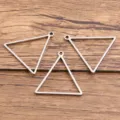 Breloques triangulaires ouvertes en acier inoxydable pour fabrication de bijoux artisanaux DIY - Triangulaire / Grand 22x22mm (1 Pièce) / Acier