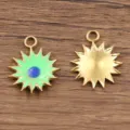 Pendentif soleil en acier inoxydable doré émail goutte huile accessoire de bijoux DIY - Style n° 4 Soleil / 1 Pièce (15x19mm) / Vert