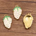 Edelstahl Erdbeere Anhänger, 3D Emaille süßer Frucht Anhänger für DIY Schmuckherstellung. - Einseitige Weiße Erdbeere (Nr. 2) / 12x22mm