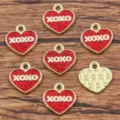 Ciondoli in metallo cuore glitter rosso XOXO gioielli fai da te per San Valentino artigianato. - Stile 12 Chiave XOXO / 13x13mm / Rosso