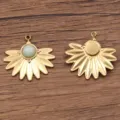 Edelstahl fächerförmiger Anhänger Charms mit Naturstein für DIY Schmuckherstellung gold. - Fächerform-Stil / 1 Stück/Packung (23x24mm) / Hellgrün