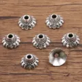 Antiek zilveren bloem kralenkapjes voor DIY sieraden maken, legering tussenkraal. - Holle Kraalkap (4448) / 5*10mm / Antiek Zilver