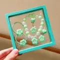 Kids pearl cartoon bracelet set cute flower hair ties and beaded wristband gift - Light Green Five-Petal Flower 5-Piece Set Gift Box