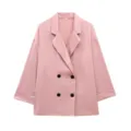 Chaqueta blazer de mujer rosa con efecto arrugado cruzada y solapa clásica. - XS / Prendas de abrigo / Rosa