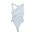 Detail de bodysuit en mesh fronce asymetrique bleu clair, top elegant slim de printemps. - S / Bleu