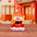 Süße chinesische Gott des Reichtums Figur, Auto und Büro Schreibtisch Deko Geschenk. - Zhao Gongming (Gott des Reichtums) / 5.4x5.4x5.5cm