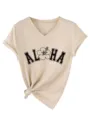 Casual dames V-hals korte mouw t-shirt met Aloha bloemenprint en geknoopt zoomontwerp. - S / Tops / Zandkleur