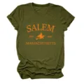 Λεπτομερης εικονικα γυναικειου casual χακι t-shirt με σταμπα Salem και στρογγυλη λαιμοκοψη. - S / Tops / Vintage Μπλε