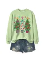 Lässiger Damen hellgrüner Langarm Pullover mit weihnachtlichem Baum Motiv und Jeansshorts. - S / Oberteile / Olivgrün