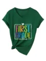 T-shirt femme vert foncé à col V manches courtes avec imprimé et nœud élégant. - S / Hauts / Vert Vintage