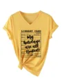 Casual gele dames V-hals korte mouw t-shirt met unieke bibliotheekkaart grafische print. - S / Tops / Geel