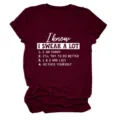 Maglietta donna bordeaux manica corta stampa lettera divertente collo rotondo top - Taglia S / Top / Rosso Vino (Carattere Bianco)