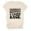 Casual beige dames t-shirt met korte mouwen en grafische letterprint, zacht en comfortabel. - S / Tops / Zandkleur