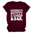 Bordeauxrood t-shirt met korte mouwen en retro grappige letterprint voor dames casual. - S / Tops / Wijnrood (Wit Lettertype)