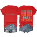 Dames casual rood kort mouw t-shirt gecombineerd met denim shorts, met briefprint. - S / Tops / Rood