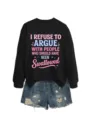 Felpa casual nera a maniche lunghe abbinata a shorts di jeans con scritta audace. - Taglia S / Top / Nero